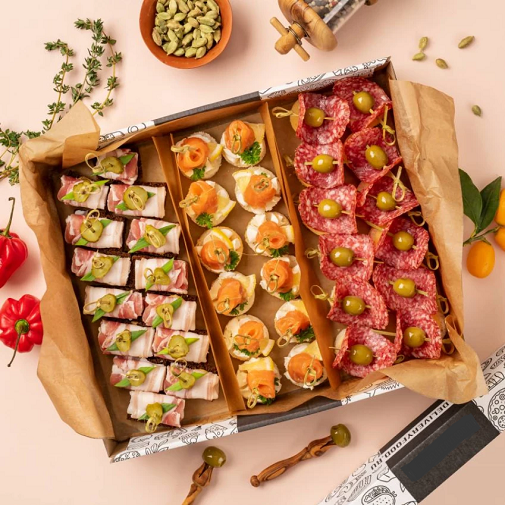 Канапе box №11